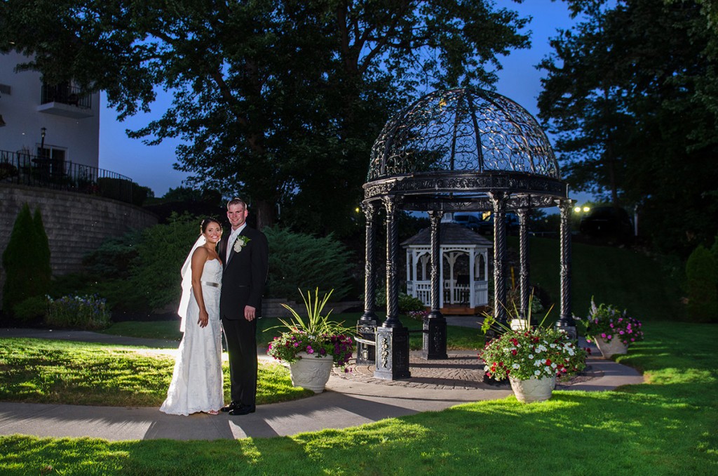 Glen Sanders Mansion Wedding - Renzi Photography - Twilight